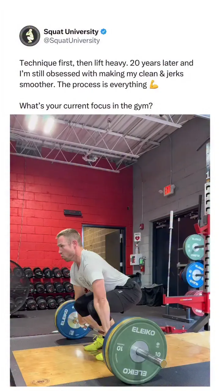 Still from the video: Tyr Elite Carbon Lifters: Wide Toe Box Weightlifting Shoe